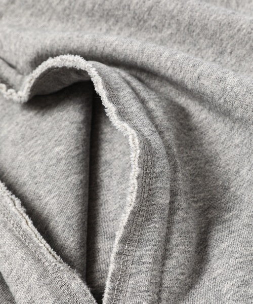 GANNI(ガニー)の「Isoli Cropped Oversized Hoodie(パーカー・レディース・グレー・L/XL/S/M/XXS/XS)」の3枚目の写真