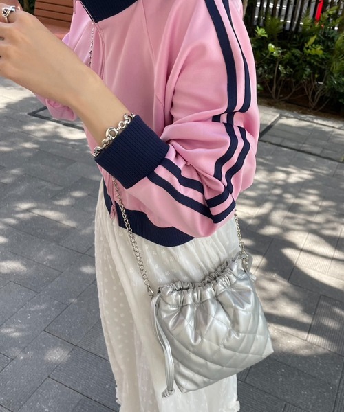 WEGO(ウィゴー)の「WEGO/巾着チェーンショルダー(ショルダーバッグ・レディース・シルバー/サックスブルー/ダークグレー/ブラック系その他/その他1/その他2/その他3/パープル/ブラック/その他4/その他7/その他8/その他9/その他10/その他11/その他5・FREE)」の14枚目の写真