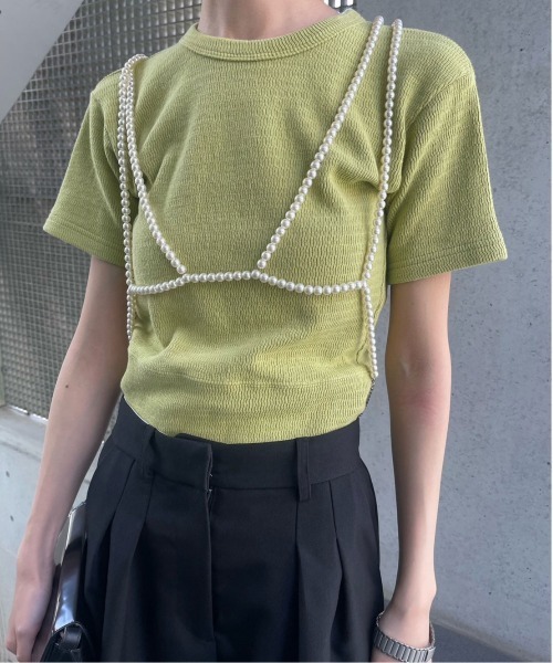 Ameri(アメリ)の「MEDI BACK OPEN CUT THERMAL TOP(Tシャツ/カットソー・レディース・ホワイト/ブラック/ライム・FREE)」の2枚目の写真