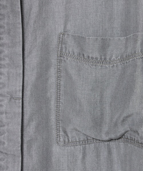 INED CLARO(イネドクラロ)の「再生繊維セルロースデニムシャツ【セットアップ対応】(シャツ/ブラウス・レディース・グレー/インディゴブルー・フリー)」の6枚目の写真