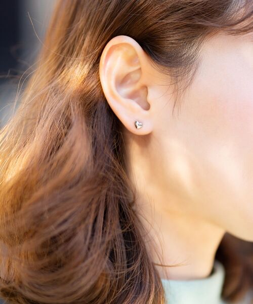セール】【金属アレルギー対応】ハート モチーフ ピアス（ピアス