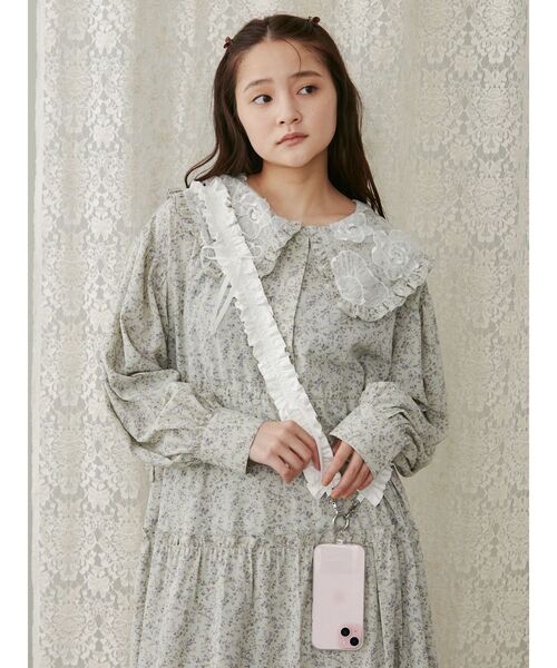 merry jenny（メリージェニー）の「フリルリボンマルチストラップ（スマホグッズ・レディース・ブラック/ピンク/オフホワイト/ブルー・FREE）」の8枚目の写真