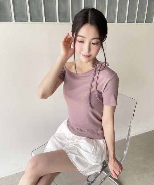UNE MANSION（ユヌマンション）の「[UNE ORIGINAL]ワンオフショルダーチョーカーリボンTシャツカットソー（Tシャツ/カットソー・レディース・チャコール/ネイビー/ブラック/ピンク/アイボリー/ダークネイビー・FREE）」の6枚目の写真