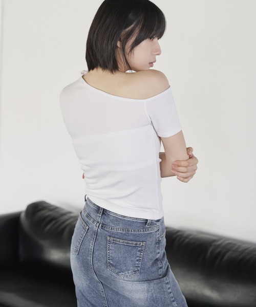 UNE MANSION（ユヌマンション）の「[UNE ORIGINAL]ワンオフショルダーチョーカーリボンTシャツカットソー（Tシャツ/カットソー・レディース・チャコール/ネイビー/ブラック/ピンク/アイボリー/ダークネイビー・FREE）」の16枚目の写真