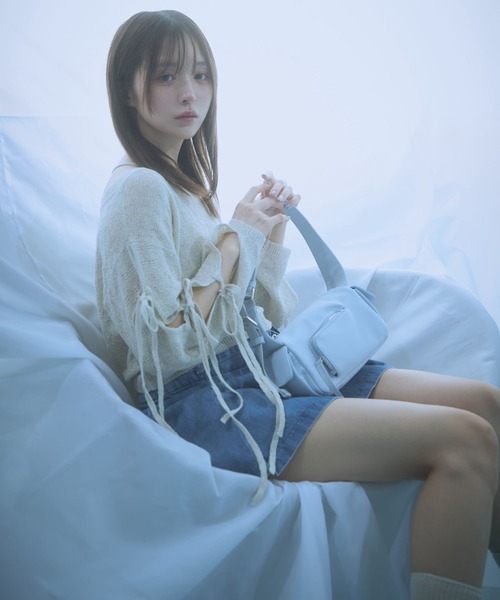 Auntie Rosa(アンティローザ)の「【_chunpi】袖3連リボン・シアーラメニット(ニット/セーター・レディース・オフホワイト/ブルーグレー・FREE)」の14枚目の写真