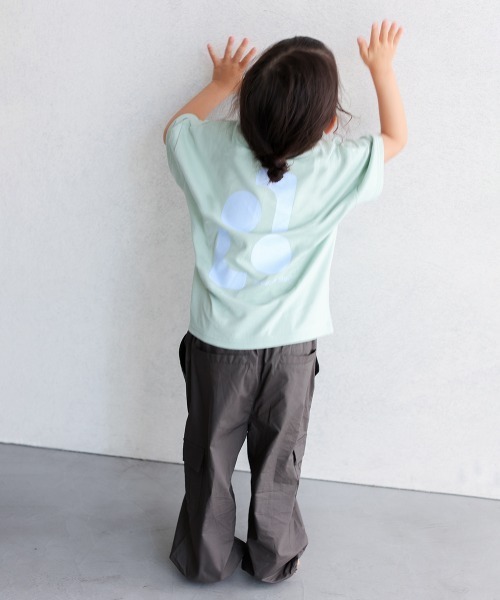 ooju（オージュ）の「【ooju】パラシュートパンツ（カーゴパンツ・キッズ・チャコールグレー/ベージュ・4/3/2/1）」の8枚目の写真