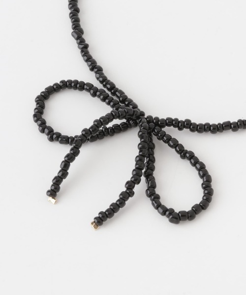 URBAN RESEARCH Sonny Label（アーバンリサーチサニーレーベル）の「ビーズリボンネックレス（ネックレス・レディース・ブラック/ホワイト・ONE）」の6枚目の写真