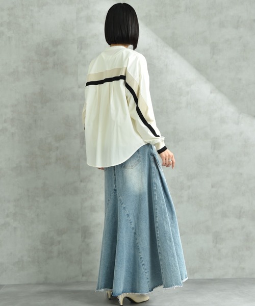 INTERPLANET（インタープラネット）の「ノーカラーバックヨーク切替シャツ（シャツ/ブラウス・レディース・オフホワイト/ブルー/アイボリー・FREE）」の6枚目の写真