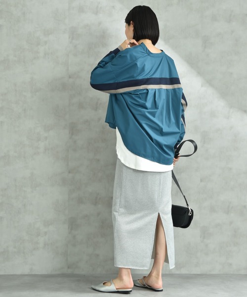 INTERPLANET（インタープラネット）の「ノーカラーバックヨーク切替シャツ（シャツ/ブラウス・レディース・オフホワイト/ブルー/アイボリー・FREE）」の18枚目の写真