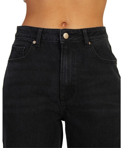 ROXY(ロキシー)の「LAYLA JEAN BLK/ロキシーハイウエストストレッチデニムパンツ(デニムパンツ・レディース・ブラック・28inch/24inch/26inch)」の5枚目の写真