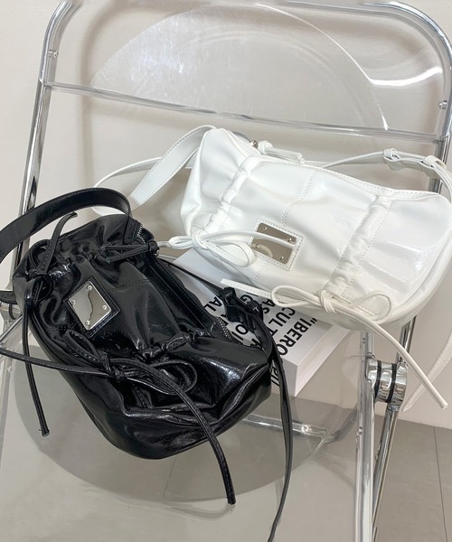 non-hedge（ノンヘッジ）の「リボンギャザーショルダーバッグ（ショルダーバッグ・レディース・ブラック/ホワイト・FREE）」の5枚目の写真