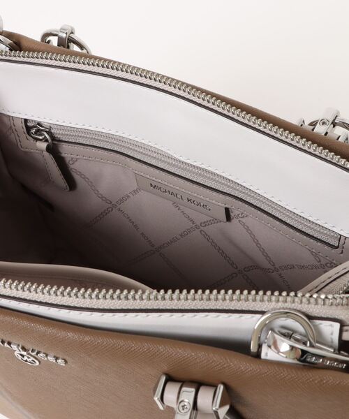 MICHAEL KORS（マイケルコース）の「MARILYN カラーブロック サッチェル ミディアム（ハンドバッグ・レディース・ベージュ系その他・FREE）」の9枚目の写真