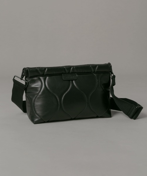 LE VERNIS(ル・ベルニ)の「LE VERNIS キルティングクラッチ(クラッチバッグ・レディース・モカ/シルバー/ブラック・ONE)」の2枚目の写真