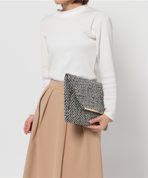 ROSE BUD（ローズバッド）の「(LL ACCESSORIES)ニットクラッチバッグ（クラッチバッグ・レディース・ブラウン/ホワイト・ONE SIZE）」の9枚目の写真