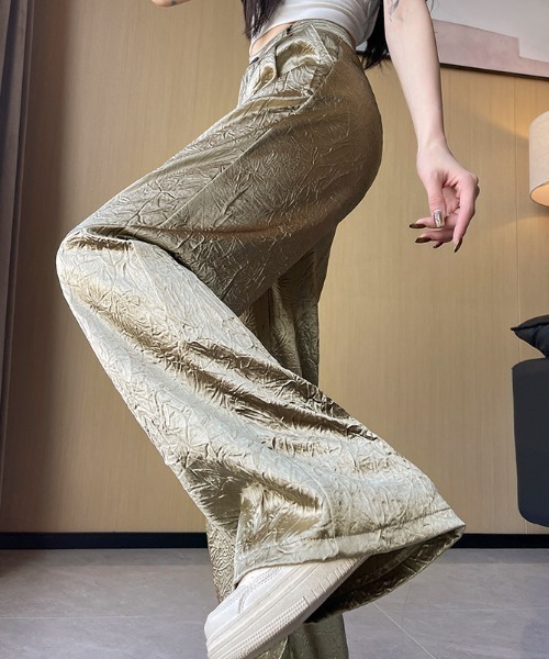 ワッシャー加工箔プリント風ワイドパンツ（その他パンツ）｜deux amour（ドゥーザムール） 6,603円