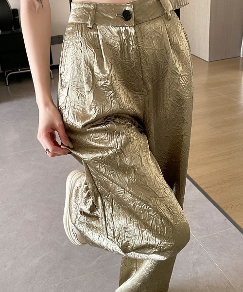deux amour(ドゥーザムール)の「ワッシャー加工箔プリント風ワイドパンツ(その他パンツ・レディース・ブラック/ゴールド/シルバー・FREE)」の12枚目の写真