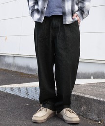 ルーズシルエットタック入りワイドデニムパンツ