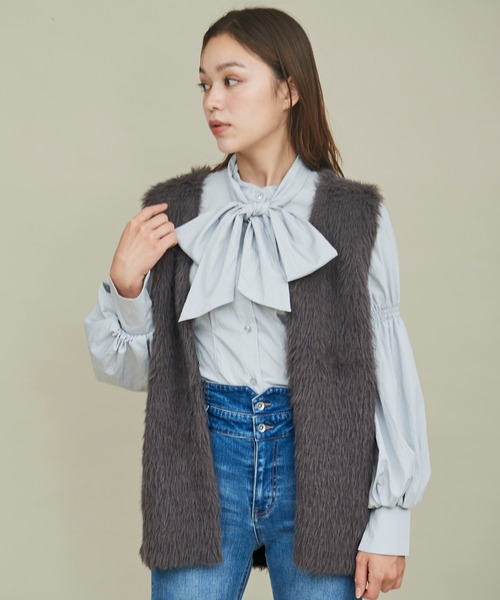 31 Sons de mode（トランテアン　ソン　ドゥ　モード）の「ニットファージレ（ベスト・レディース・オフホワイト/チャコールグレー・フリー）」の5枚目の写真