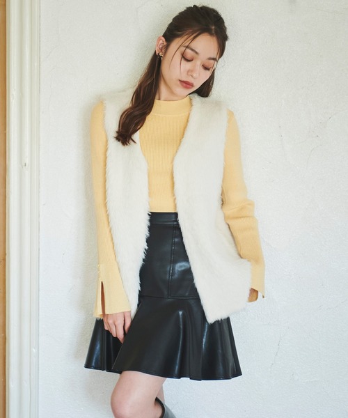 31 Sons de mode（トランテアン　ソン　ドゥ　モード）の「ニットファージレ（ベスト・レディース・オフホワイト/チャコールグレー・フリー）」の14枚目の写真