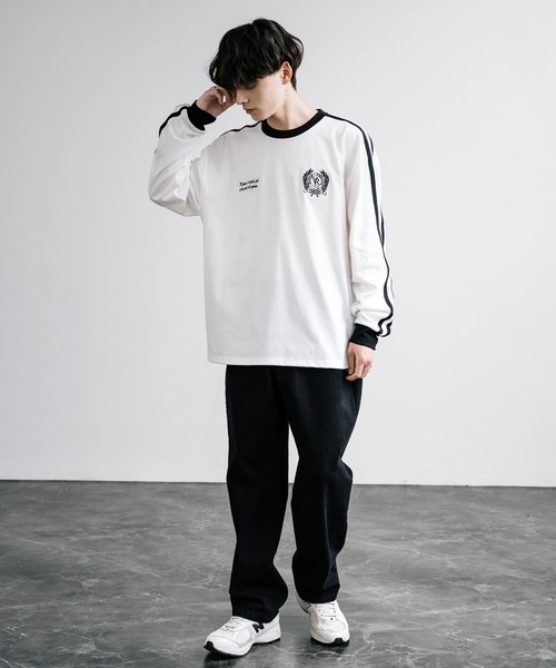 Rocky Monroe(ロッキーモンロー)の「オーバーサイズ袖ライン入りモノトーンリンガー長袖Tシャツ(Tシャツ/カットソー・メンズ・ホワイト系/ブラック/ブラック系/ホワイト・XL/L/M)」の11枚目の写真