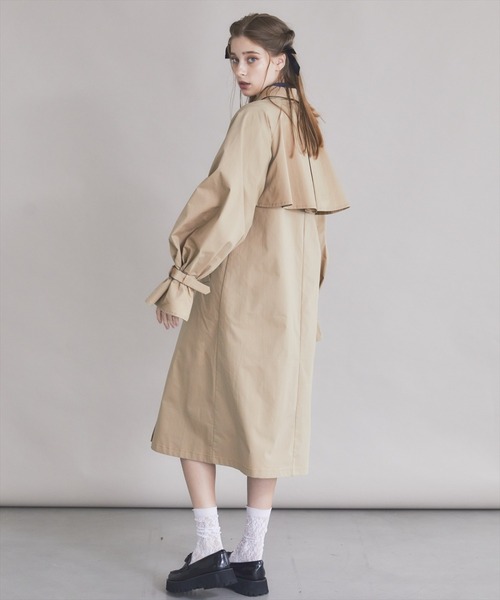 REDYAZEL（レディアゼル）の「チェックライニングトレンチコート（トレンチコート・レディース・ベージュ/ネイビー/ライトグレー・FREE）」の14枚目の写真