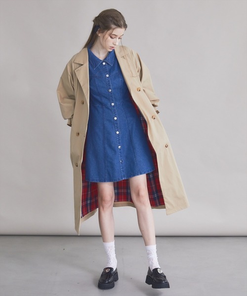 REDYAZEL（レディアゼル）の「チェックライニングトレンチコート（トレンチコート・レディース・ベージュ/ネイビー/ライトグレー・FREE）」の17枚目の写真
