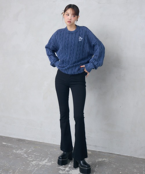 ENVYM(アンビー)の「ピグメントケーブルニット(ニット/セーター・レディース・ブラウン/ネイビー/ブラック・FREE)」の15枚目の写真