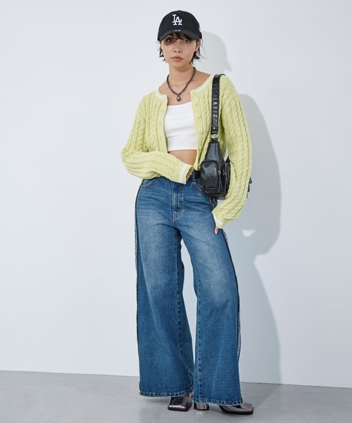 PAGEBOY（ページボーイ）の「ミニケーブルロゴシシュウカーディガン（カーディガン/ボレロ・レディース・オフホワイト/ブルー/レモンイエロー/ブラック/レッド系その他/モカ/ネイビー/ブルー系その他・FREE）」の21枚目の写真