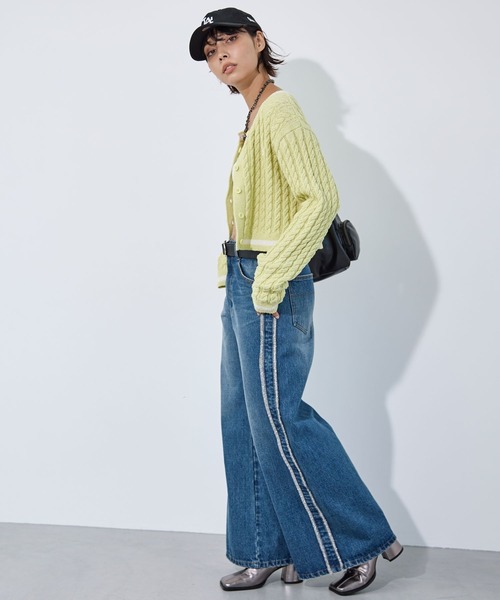 PAGEBOY（ページボーイ）の「ミニケーブルロゴシシュウカーディガン（カーディガン/ボレロ・レディース・オフホワイト/ブルー/レモンイエロー/ブラック/レッド系その他/モカ/ネイビー/ブルー系その他・FREE）」の22枚目の写真