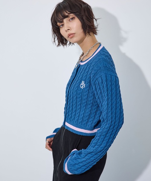 PAGEBOY（ページボーイ）の「ミニケーブルロゴシシュウカーディガン（カーディガン/ボレロ・レディース・オフホワイト/ブルー/レモンイエロー/ブラック/レッド系その他/モカ/ネイビー/ブルー系その他・FREE）」の19枚目の写真