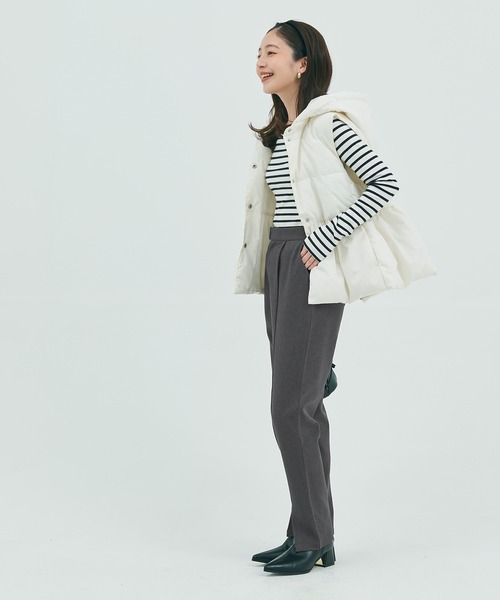 coca（coca）（コカ）の「ウーリッシュツイル フロントスリットテーパードパンツ（スラックス・レディース・ライトベージュ/ブラック/ライトブルー/チャコール・S/M/L）」の5枚目の写真