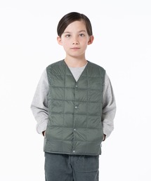 TAION（タイオン）の「【TAION(タイオン)】〈キッズ〉ベーシック Vネックボタン インナーダウンベスト（ダウンベスト）」