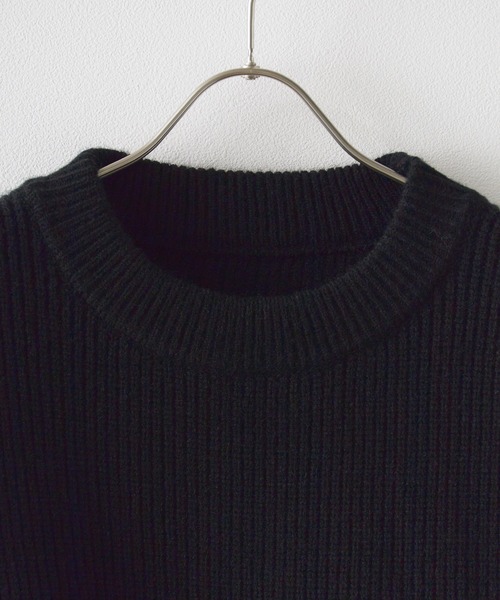 ROOPTOKYO(ループトウキョウ)の「ステッチデザイン アシンメトリー切り返しデザインニット(ニット/セーター・メンズ・ブラック/グレー/ホワイト・M/L/XL)」の4枚目の写真