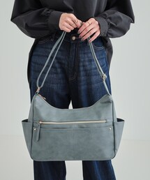 SHOO・LA・RUE | 横長だから荷物の出し入れがしやすい サイドポケット ショルダーバッグ(ショルダーバッグ)