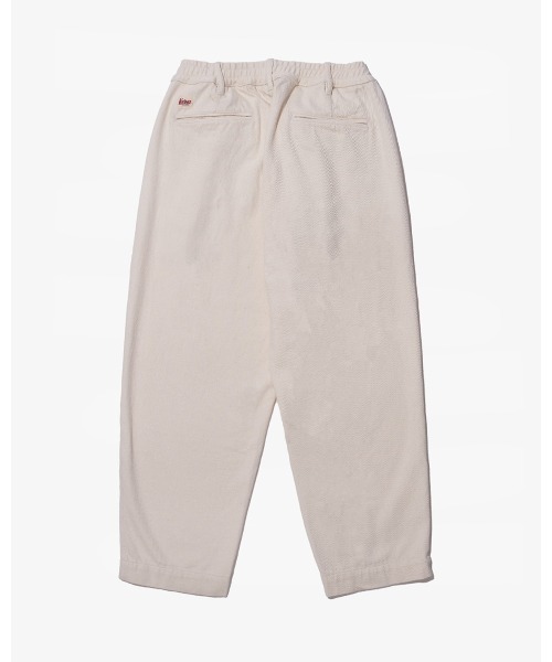 KEBOZ（ケボズ）の「SOFT DENIM EASY PANTS（デニムパンツ・メンズ・オフホワイト/ブルー・M/L/XL）」の3枚目の写真