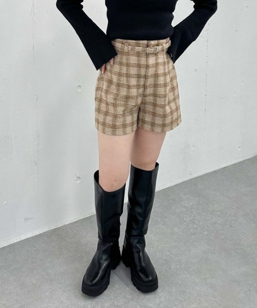 archives（アルシーヴ）の「【ＳＥＴＵＰ対応】ラメチェックハイウエストショートパンツ（その他パンツ・レディース・ベージュ/ブラウン・MEDIUM）」の3枚目の写真