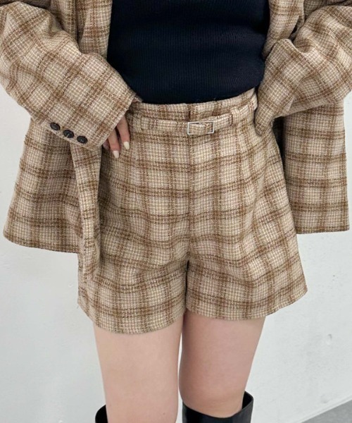 archives（アルシーヴ）の「【ＳＥＴＵＰ対応】ラメチェックハイウエストショートパンツ（その他パンツ・レディース・ベージュ/ブラウン・MEDIUM）」の9枚目の写真