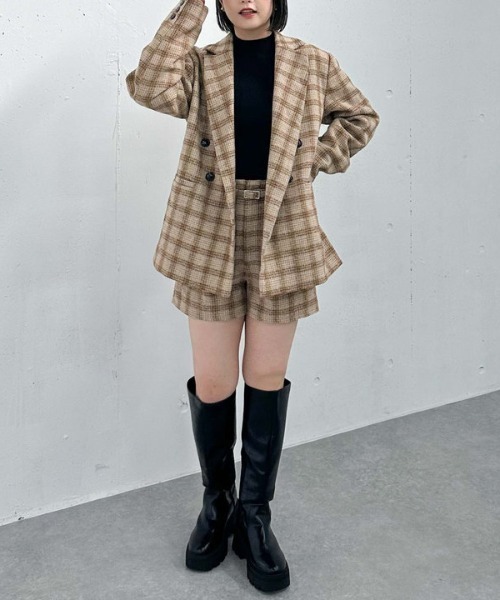 archives（アルシーヴ）の「【ＳＥＴＵＰ対応】ラメチェックハイウエストショートパンツ（その他パンツ・レディース・ベージュ/ブラウン・MEDIUM）」の11枚目の写真