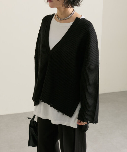 ear PAPILLONNER(イアパピヨネ)の「ダメージニット【SUM1 STYLE(スミスタイル)】(ニット/セーター・レディース・ボルドー/ブラック・FREE)」の4枚目の写真