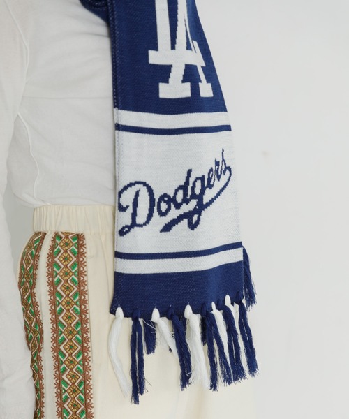 AMERICAN RAG CIE（アメリカンラグシー）の「【MEN , WOMEN】MLB TEAM MUFF（マフラー・メンズ・ネイビー/ダークブルー・FREE）」の9枚目の写真