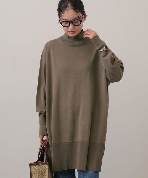 IENA（イエナ）の「Grossy タートルネックロングプルオーバー（ニット