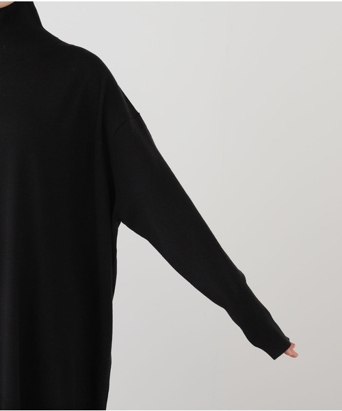 IENA（イエナ）の「Grossy タートルネックロングプルオーバー（ニット