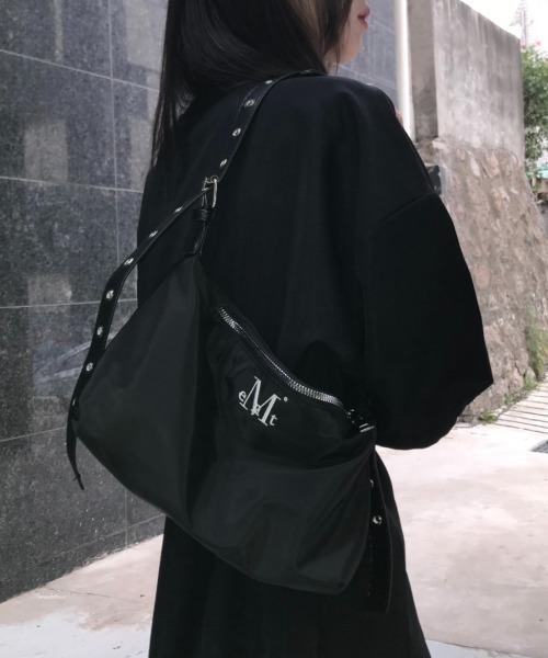MUCENT トートバッグ 韓国 y2k ショルダーバッグ セール】【日本未発売/WEB限定】MUCENT(ムセント)/クロスバッグ