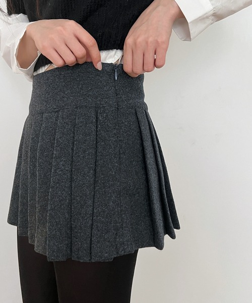 by muni:r(バイ ムニール)の「ウールミニプリーツスカートパンツ(スカート・レディース・グレー/ブラック・SMALL/MEDIUM)」の21枚目の写真