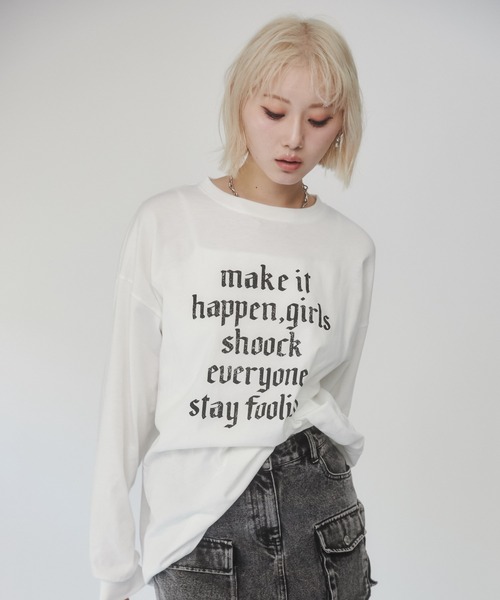 ENVYM（アンビー）の「ロゴプリントビッグロンT（Tシャツ/カットソー・レディース・ホワイト/ブラック・FREE）」の7枚目の写真