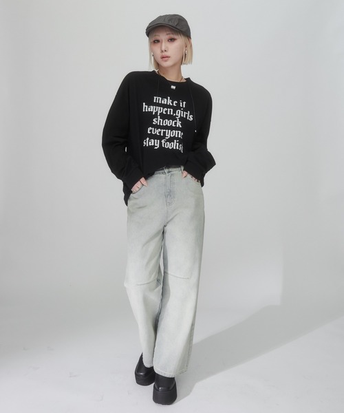 ENVYM（アンビー）の「ロゴプリントビッグロンT（Tシャツ/カットソー・レディース・ホワイト/ブラック・FREE）」の13枚目の写真