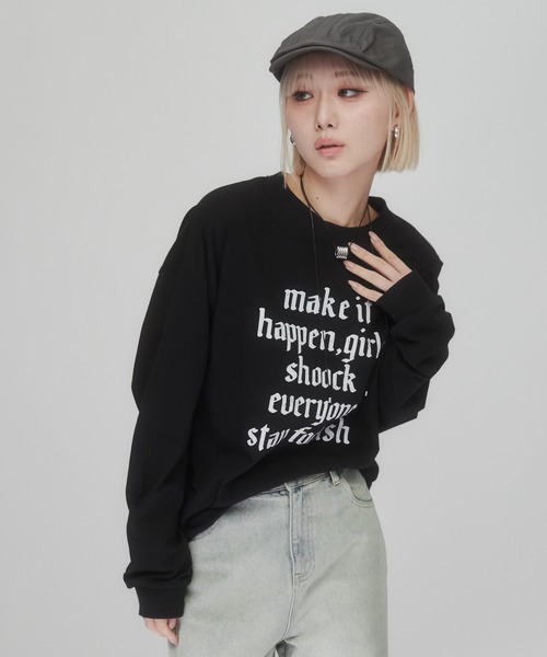 ENVYM（アンビー）の「ロゴプリントビッグロンT（Tシャツ/カットソー・レディース・ホワイト/ブラック・FREE）」の5枚目の写真