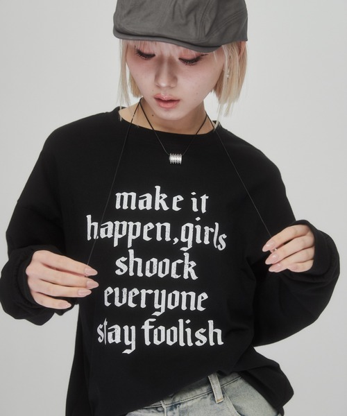 ENVYM（アンビー）の「ロゴプリントビッグロンT（Tシャツ/カットソー・レディース・ホワイト/ブラック・FREE）」の11枚目の写真