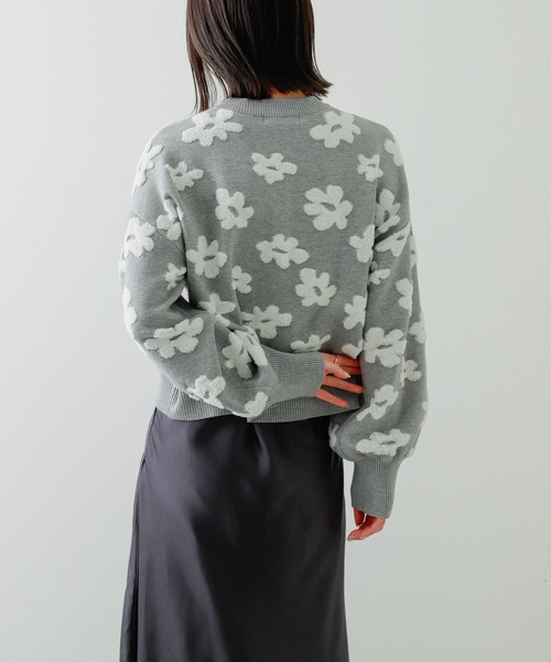 SENSE OF PLACE by URBAN RESEARCH（センスオブプレイスバイアーバンリサーチ）の「フラワージャガードカーディガン（カーディガン/ボレロ・レディース・ブラック系その他/ブルー系その他/グレー系その他・ONE）」の19枚目の写真