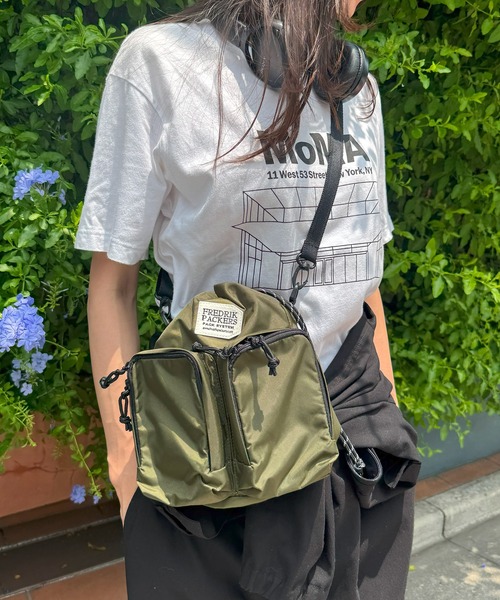 FREDRIK PACKERS(フレドリックパッカーズ)の「【FREDRIK PACKERS】≪別注≫420D BOUNCE SHOULDER(ショルダーバッグ・レディース・ベージュ/グレー/オリーブ/ブラック/ブラック系その他2・FREE)」の14枚目の写真